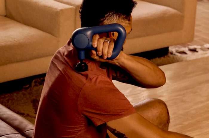 The-Best-Workout-You-Can-Do-This-Winter-Is-Stretch